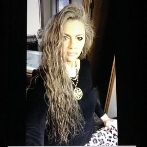 Meet your Posher, Jeannie